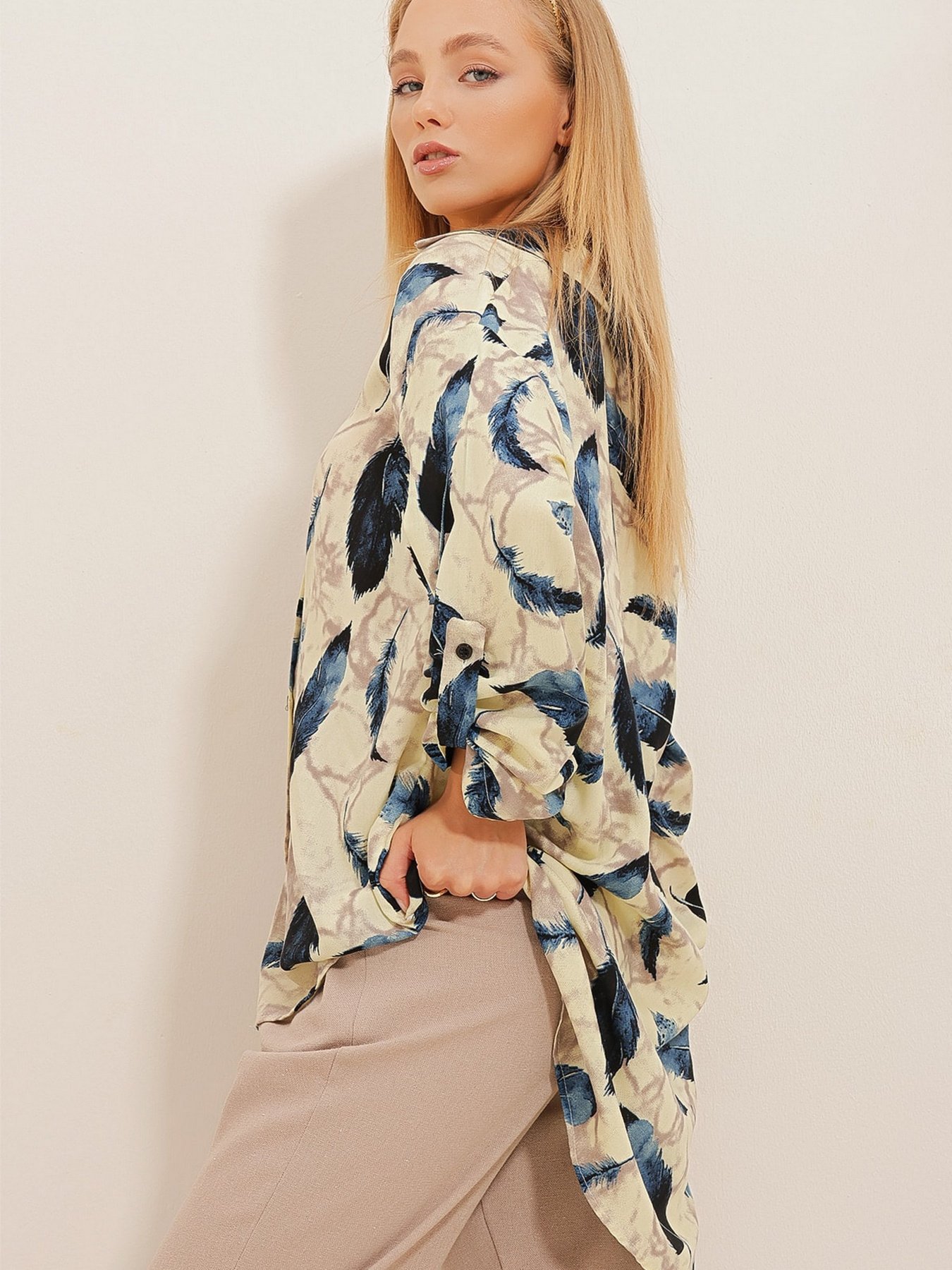 Сорочки Trend Alacati Stili модель ALC-X10530/Lacivert Сорочки Trend Alacati Stili модель ALC-X10530/Lacivert Фото