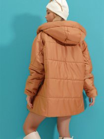 Куртки та дублянки Trend Alacati Stili модель ALC-X7365/CAMEL Фото
