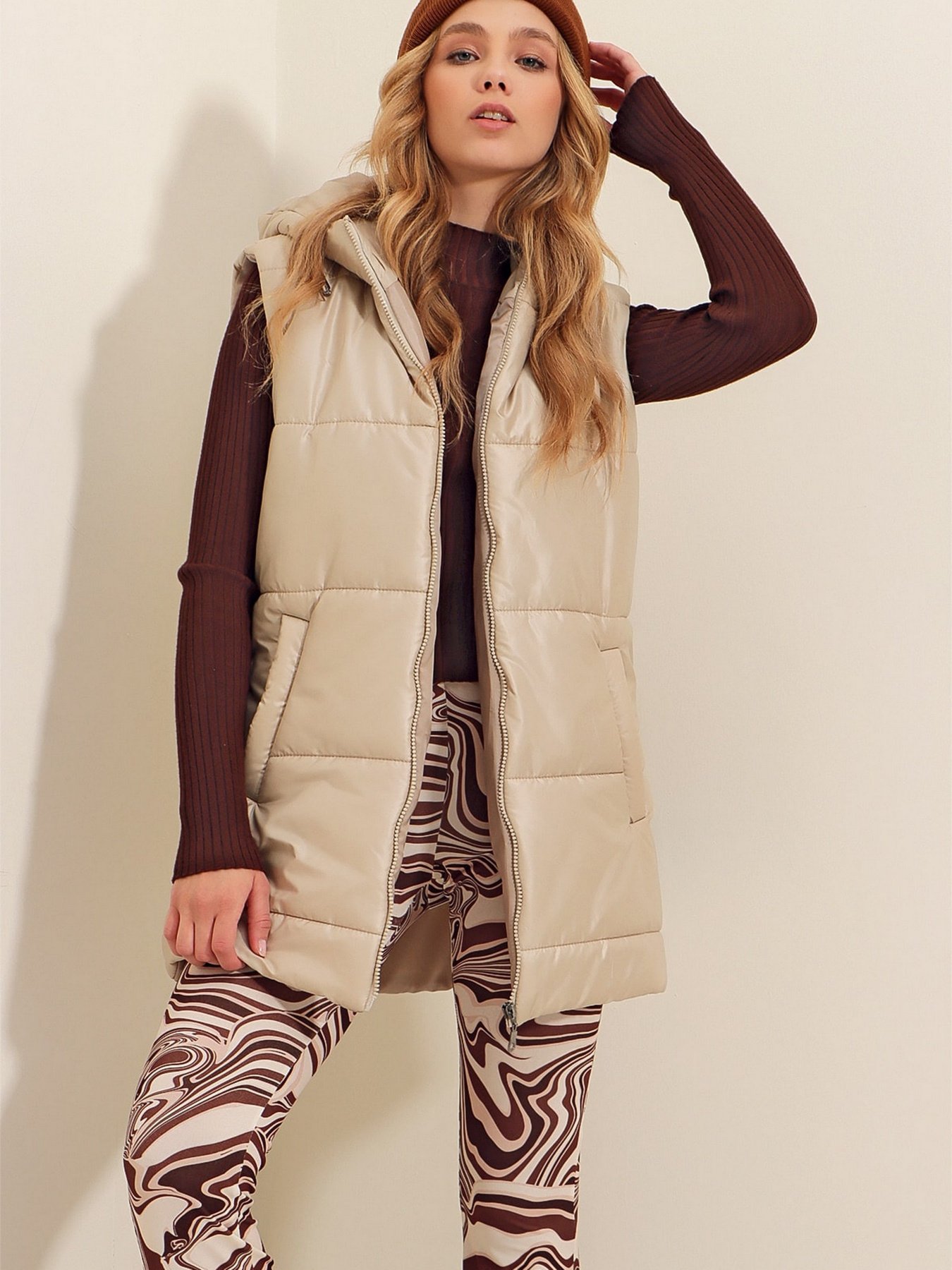 Куртки та дублянки Trend Alacati Stili модель ALC-X9455/BEJ Куртки та дублянки Trend Alacati Stili модель ALC-X9455/BEJ Фото
