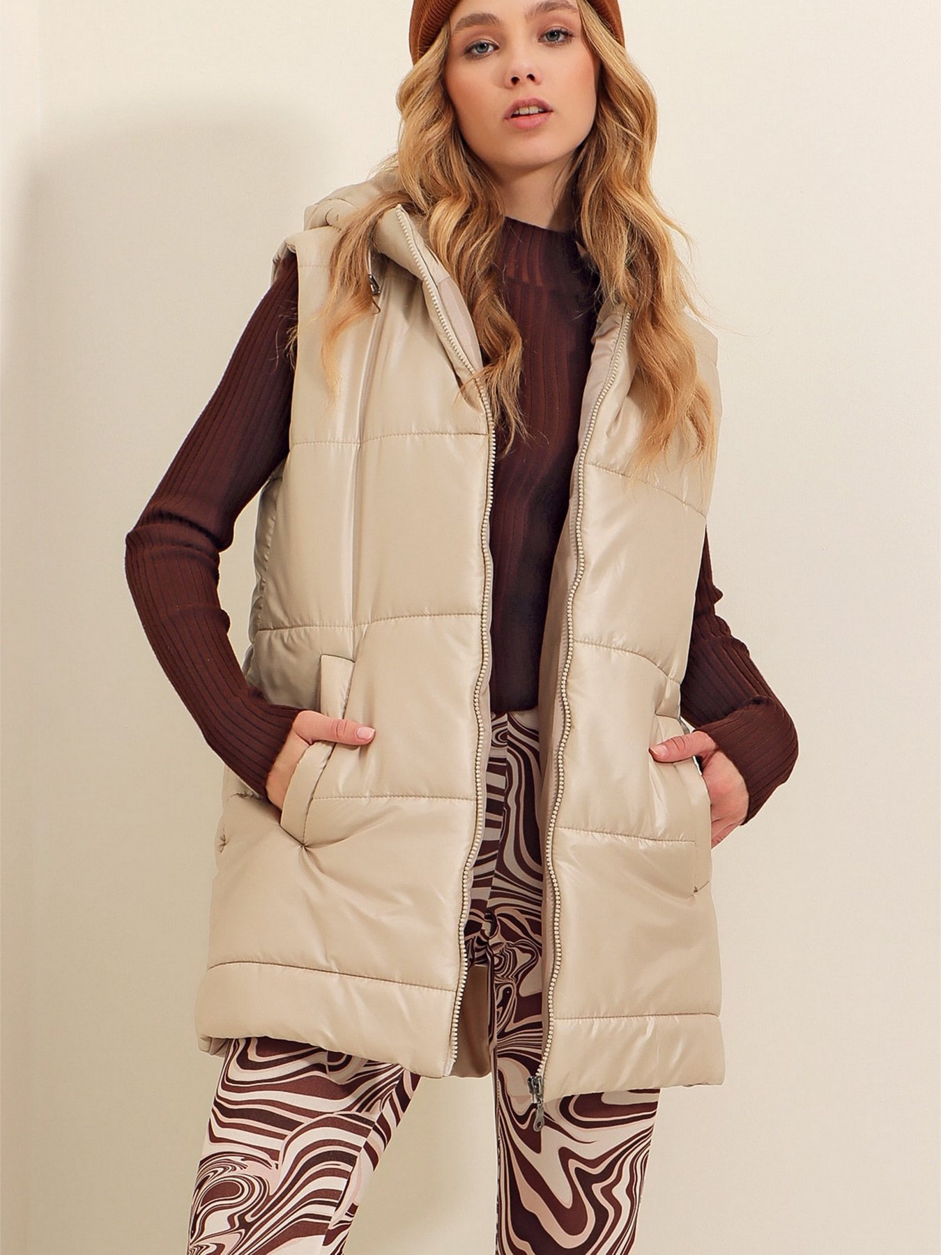 Куртки та дублянки Trend Alacati Stili модель ALC-X9455/BEJ Куртки та дублянки Trend Alacati Stili модель ALC-X9455/BEJ Фото