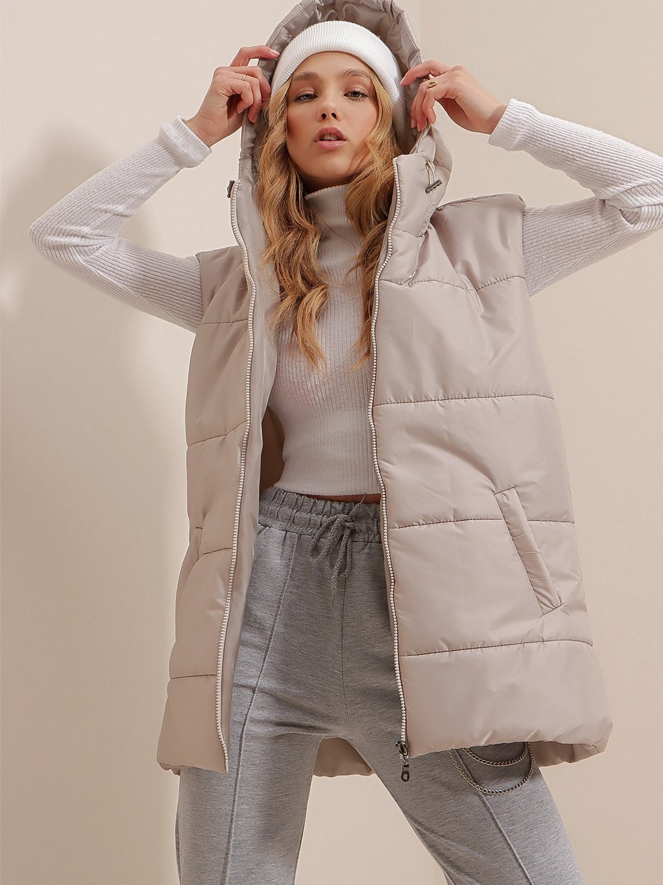 Куртки та дублянки Trend Alacati Stili модель ALC-X9455/GRI Куртки та дублянки Trend Alacati Stili модель ALC-X9455/GRI Фото
