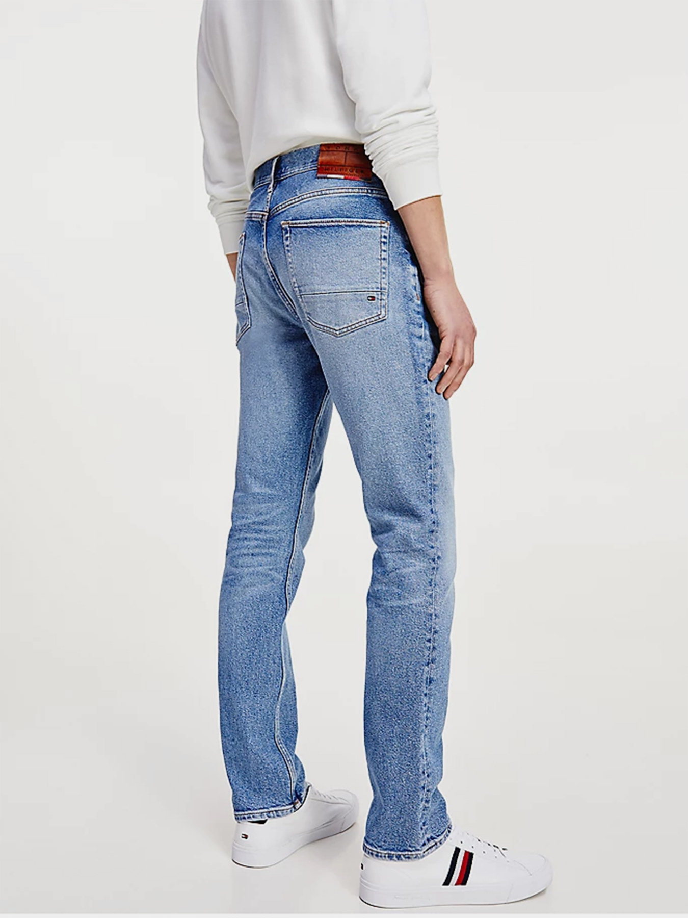 Джинси Tommy Hilfiger DENTON STRAIGHT модель MW0MW18040-1AB Фото