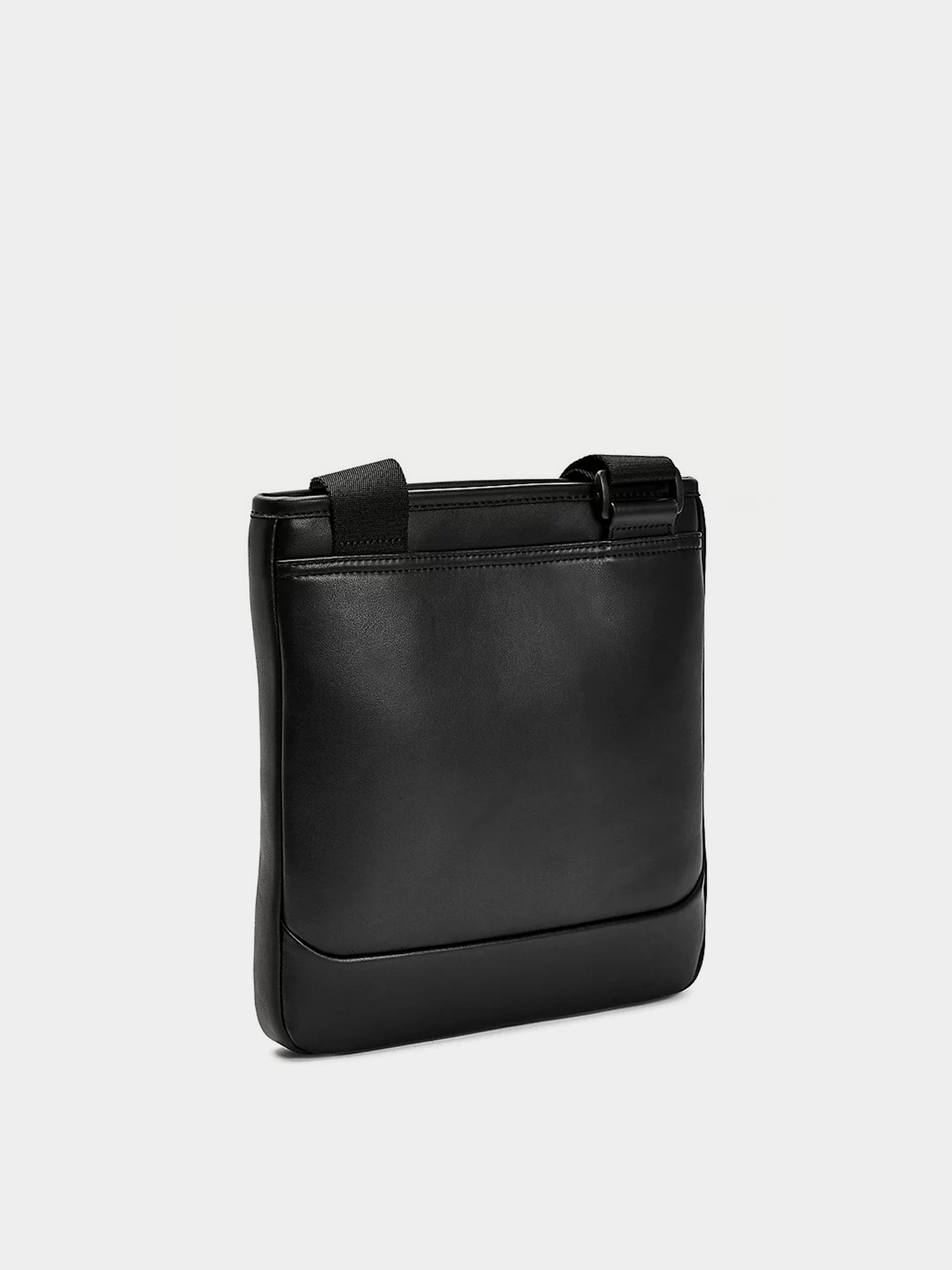 Сумки Tommy Hilfiger модель AM0AM07213-BDS Сумки Tommy Hilfiger модель AM0AM07213-BDS Фото