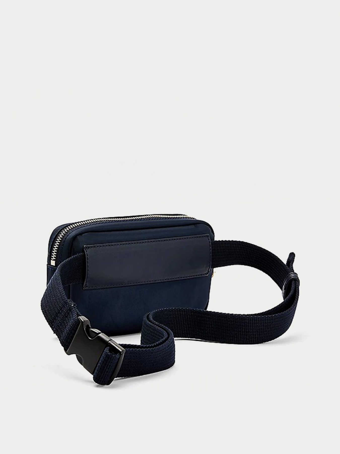 Сумки Tommy Hilfiger Signature модель AW0AW10027-DW5 Фото