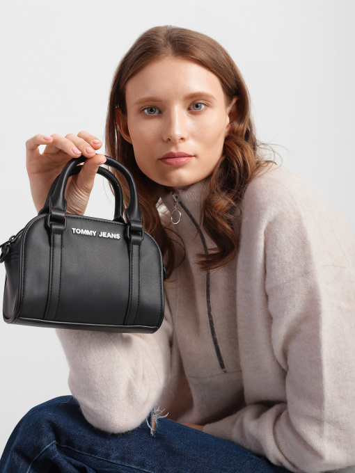 Сумки Tommy Hilfiger модель AW0AW10669-BDS Фото
