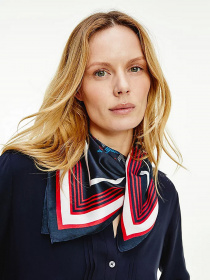 Шарфы и платки Tommy Hilfiger Multi-Use модель AW0AW10063-0GY Фото