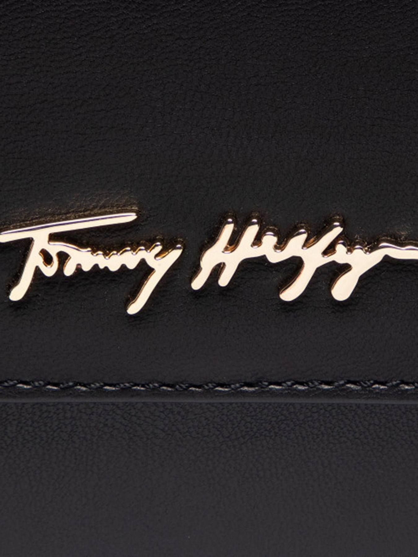 Сумки Tommy Hilfiger модель AW0AW10958-BDS Сумки Tommy Hilfiger модель AW0AW10958-BDS Фото