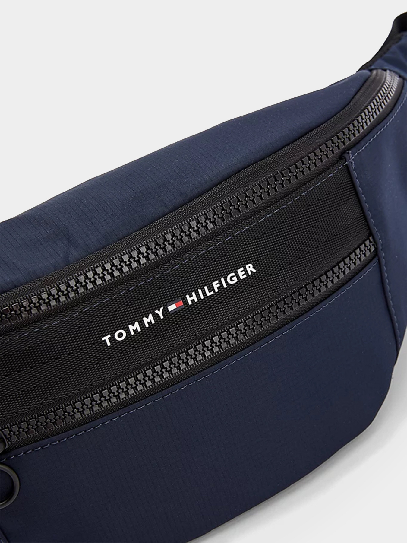 Сумки Tommy Hilfiger модель AM0AM10263-DW6 Фото