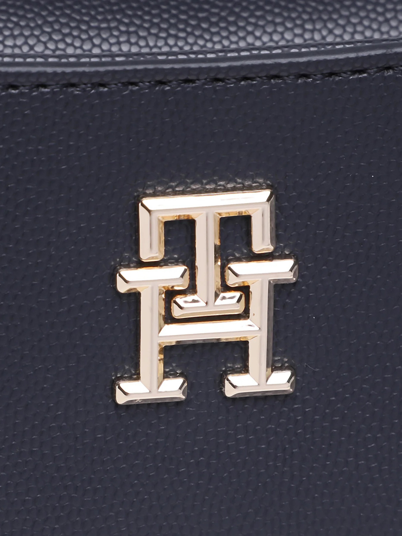 Сумки Tommy Hilfiger модель AW0AW14483-DW6 Сумки Tommy Hilfiger модель AW0AW14483-DW6 Фото