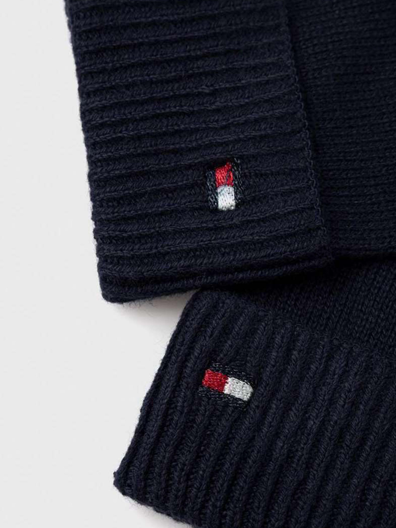 Перчатки и варежки Tommy Hilfiger модель AW0AW16254-BDS Перчатки и варежки Tommy Hilfiger модель AW0AW16254-BDS Фото