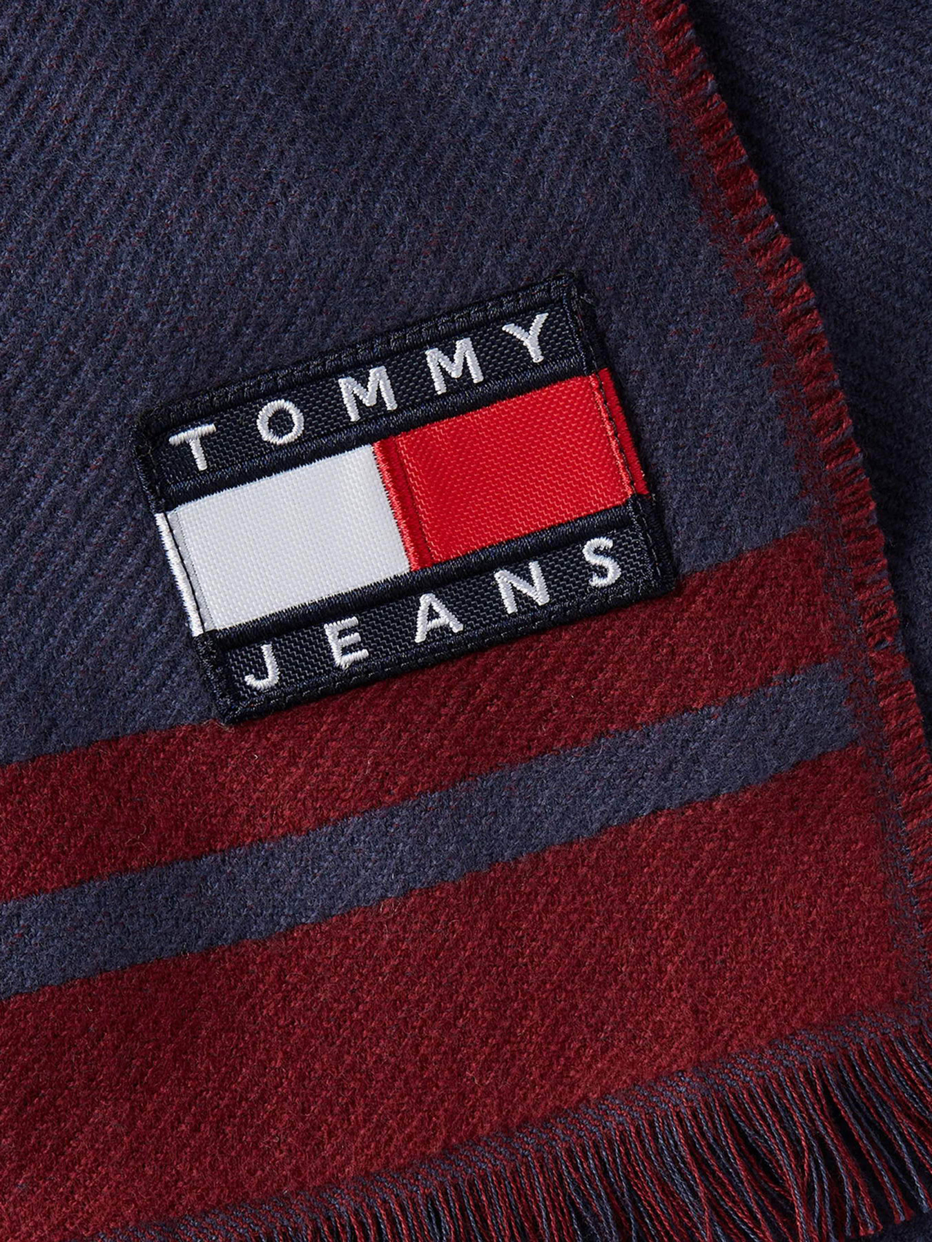 Шарфы и платки Tommy Hilfiger модель AM0AM11704-0GY Фото