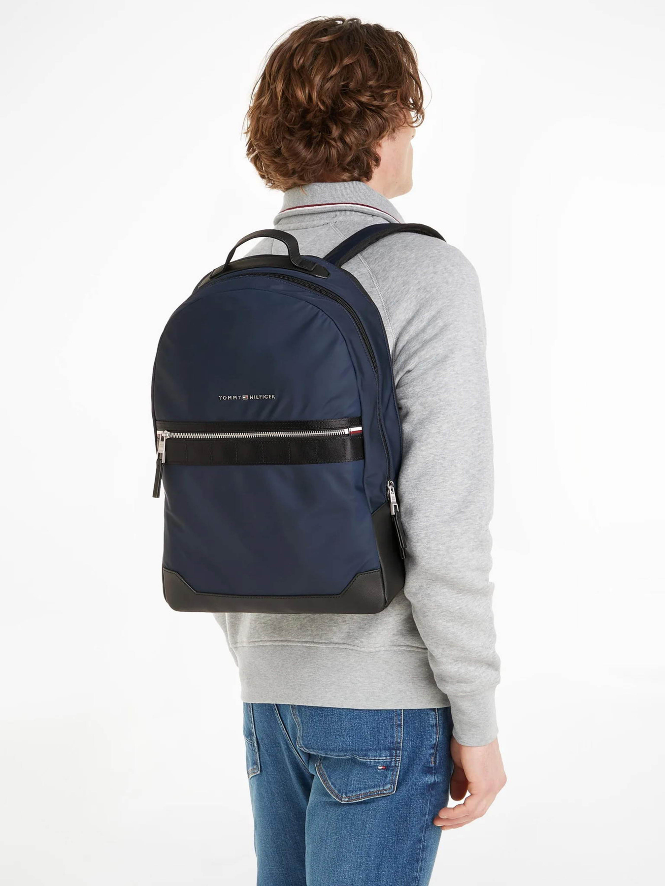 Рюкзаки Tommy Hilfiger Th Elevated Nylon модель AM0AM11573-DW6 Фото