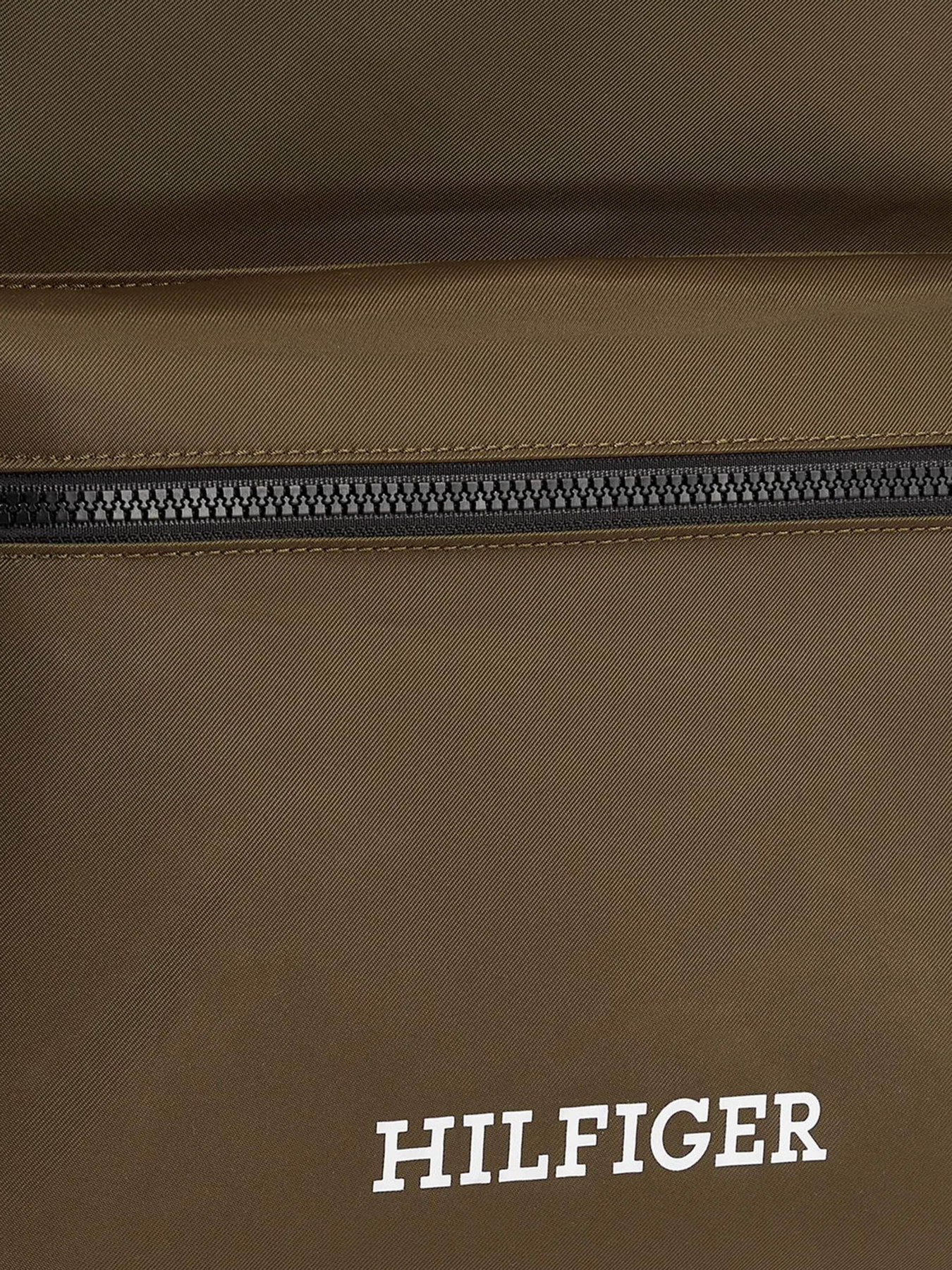 Рюкзаки Tommy Hilfiger Th Monotype Dome Backpack модель AM0AM12112-RBN Фото