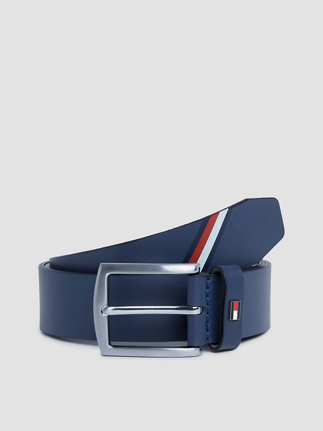 Ремені Tommy Hilfiger DENTON SIGNATURE LEATHER модель AM0AM11467-DW6 Фото