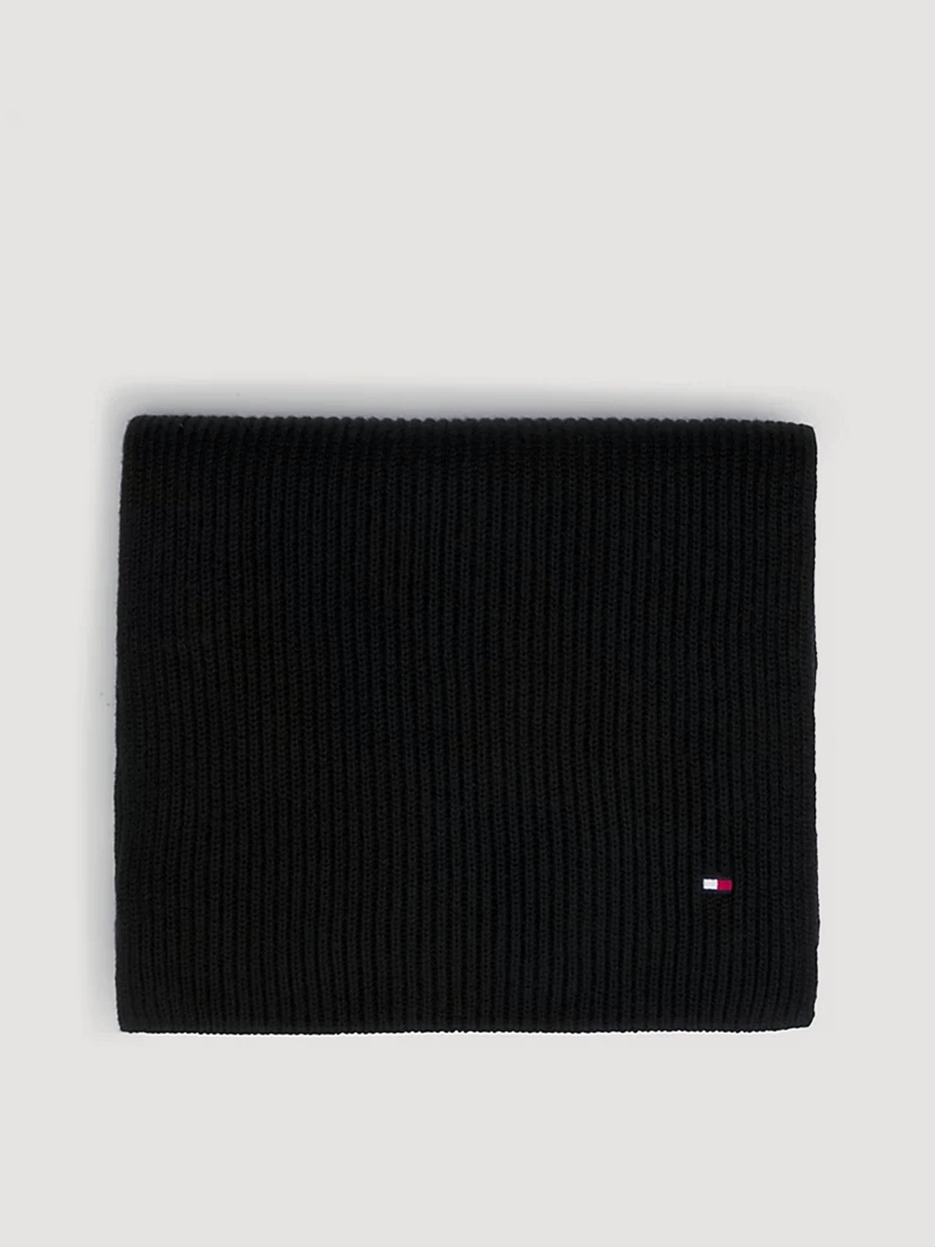 Шарфы и платки Tommy Hilfiger ESSENTIAL RIB-KNIT FLAG EMBROIDERY модель AM0AM11480-BDS Фото