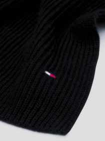 Шарфы и платки Tommy Hilfiger ESSENTIAL RIB-KNIT FLAG EMBROIDERY модель AM0AM11480-BDS Фото