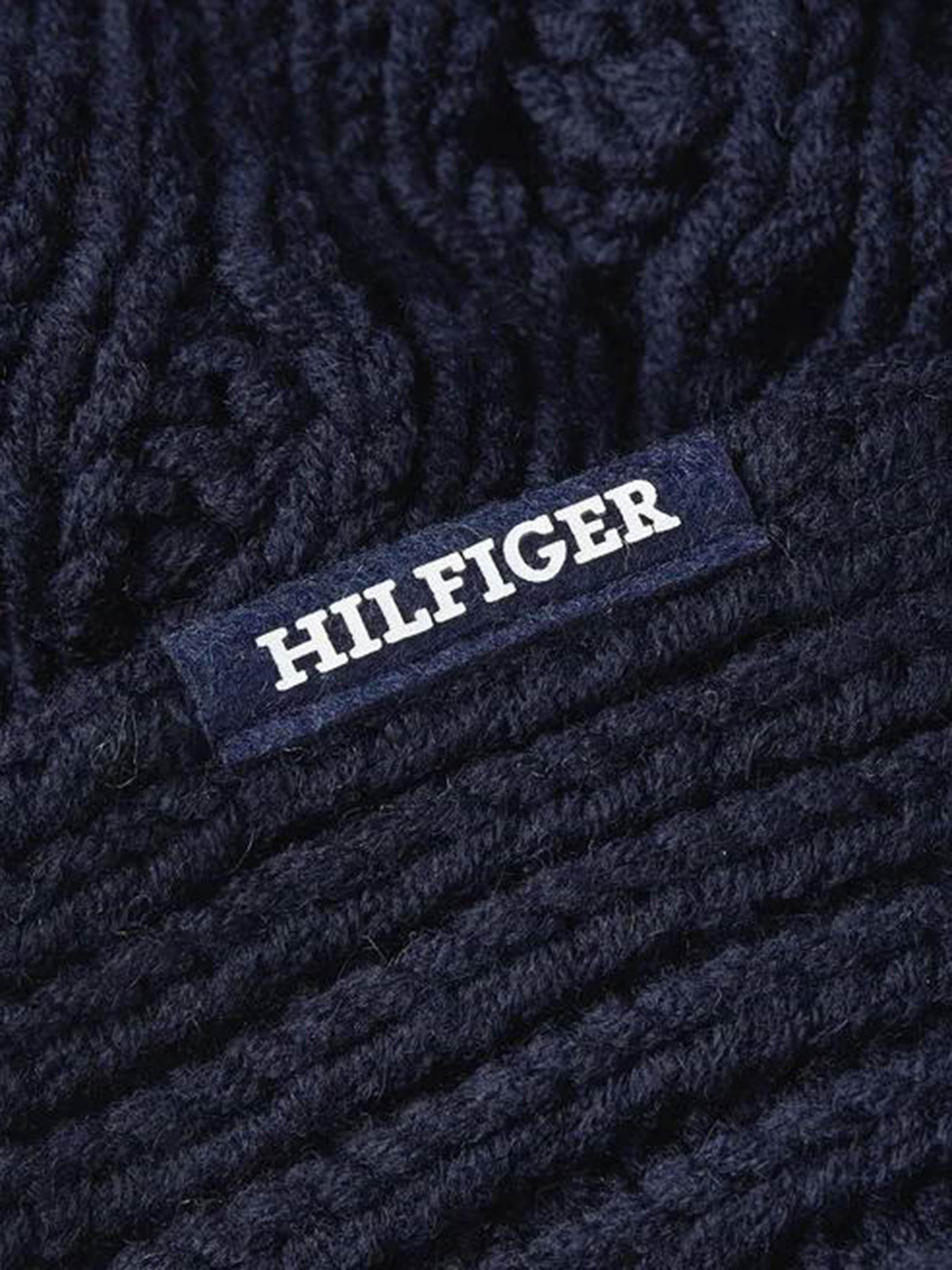 Шарфи та хустки Tommy Hilfiger Monotype Chunky Knit модель AM0AM11507-DW6 Шарфи та хустки Tommy Hilfiger Monotype Chunky Knit модель AM0AM11507-DW6 Фото