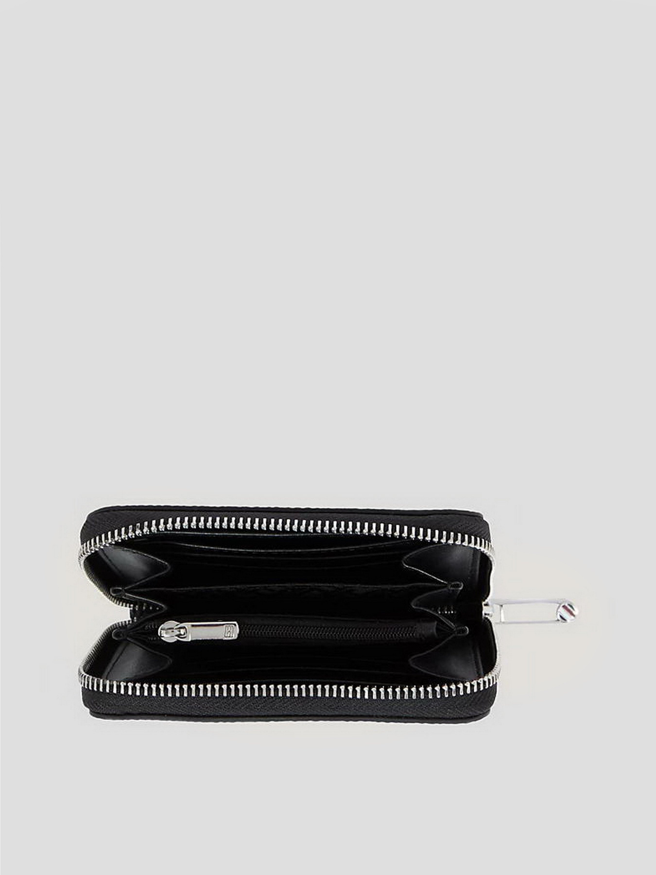 Кошельки Tommy Hilfiger Emblem модель AW0AW15276-BDS Кошельки Tommy Hilfiger Emblem модель AW0AW15276-BDS Фото