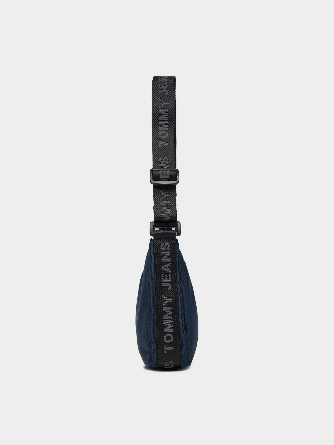 Сумки Tommy Hilfiger модель AW0AW15815-C1G Сумки Tommy Hilfiger модель AW0AW15815-C1G Фото