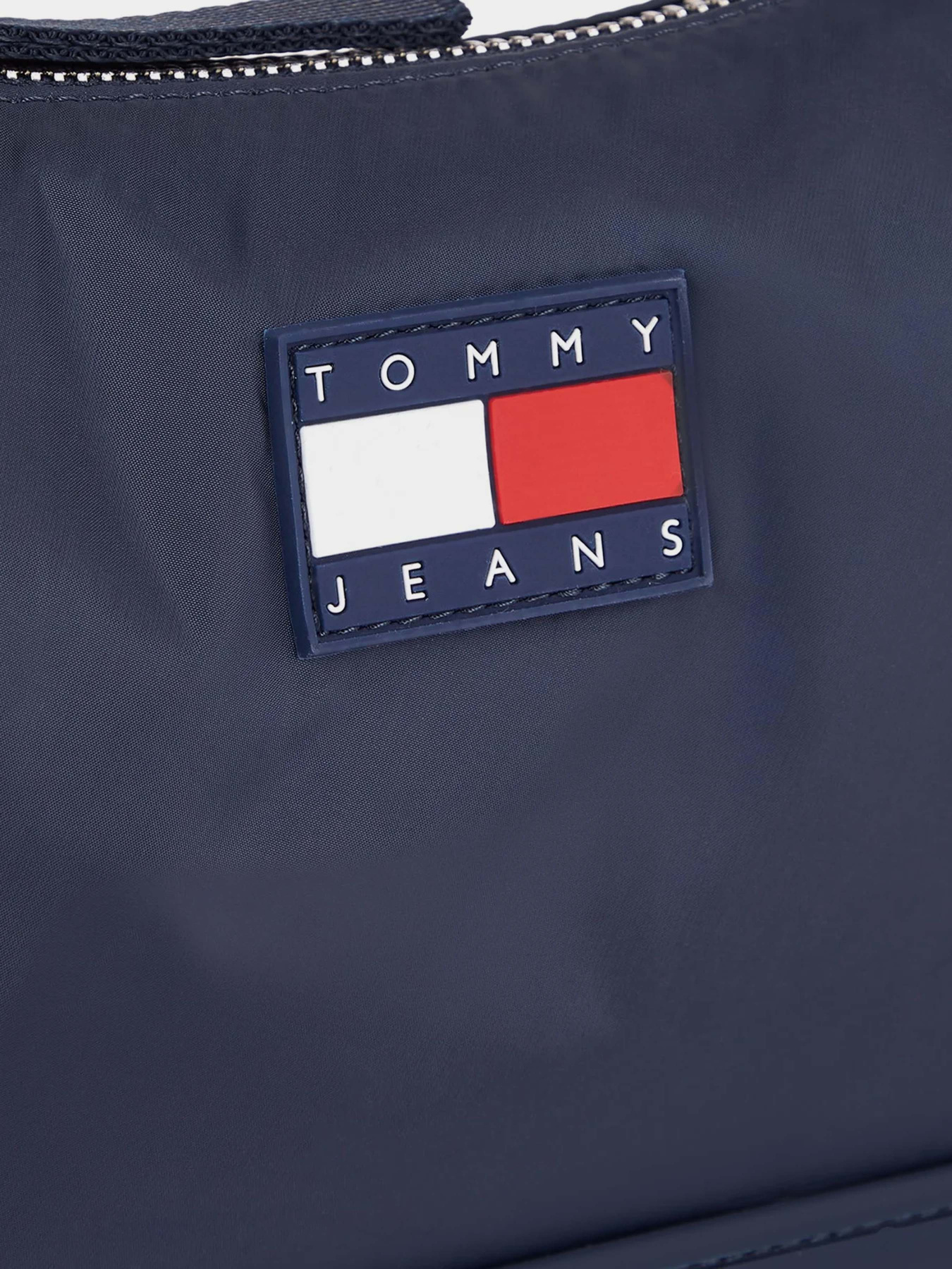 Сумки Tommy Hilfiger модель AW0AW15949-C1G Фото