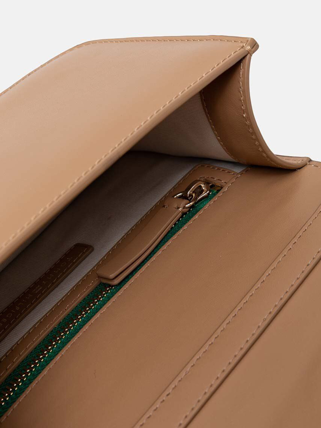 Сумки Tommy Hilfiger модель AW0AW16320-RBL Фото