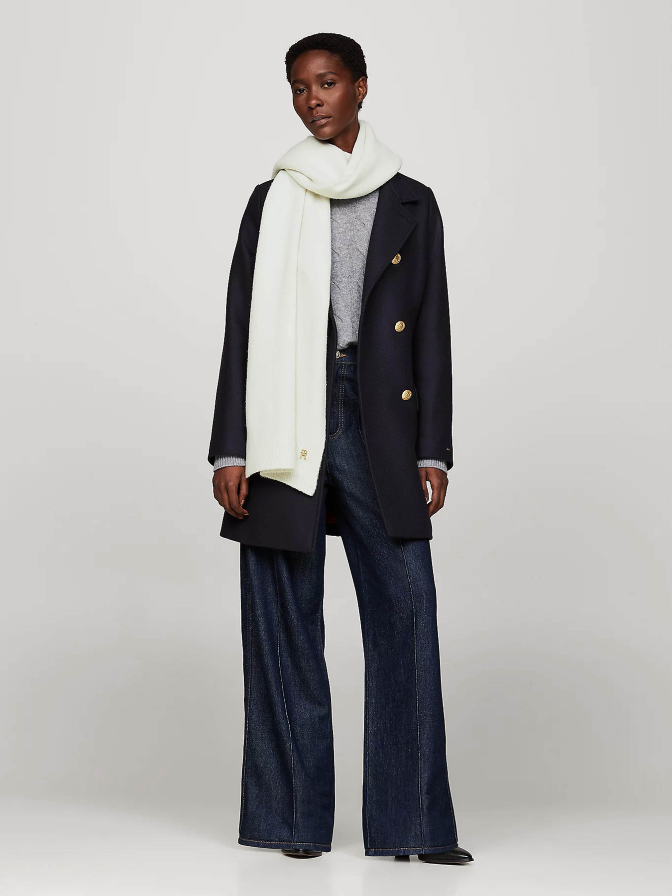 Шарфы и платки Tommy Hilfiger модель AW0AW16646-YBH Фото