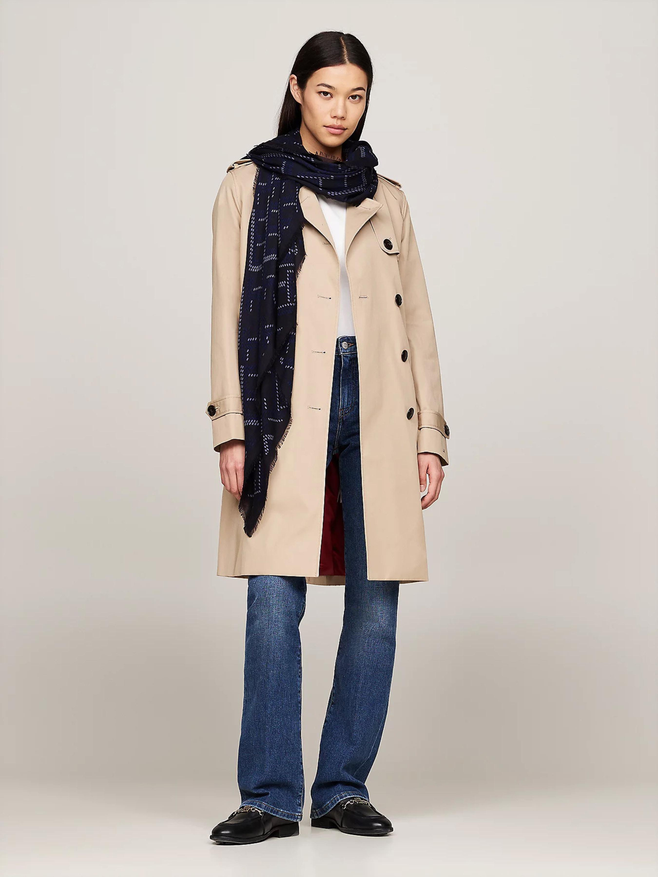 Шарфи та хустки Tommy Hilfiger модель AW0AW16648-DW6 Фото