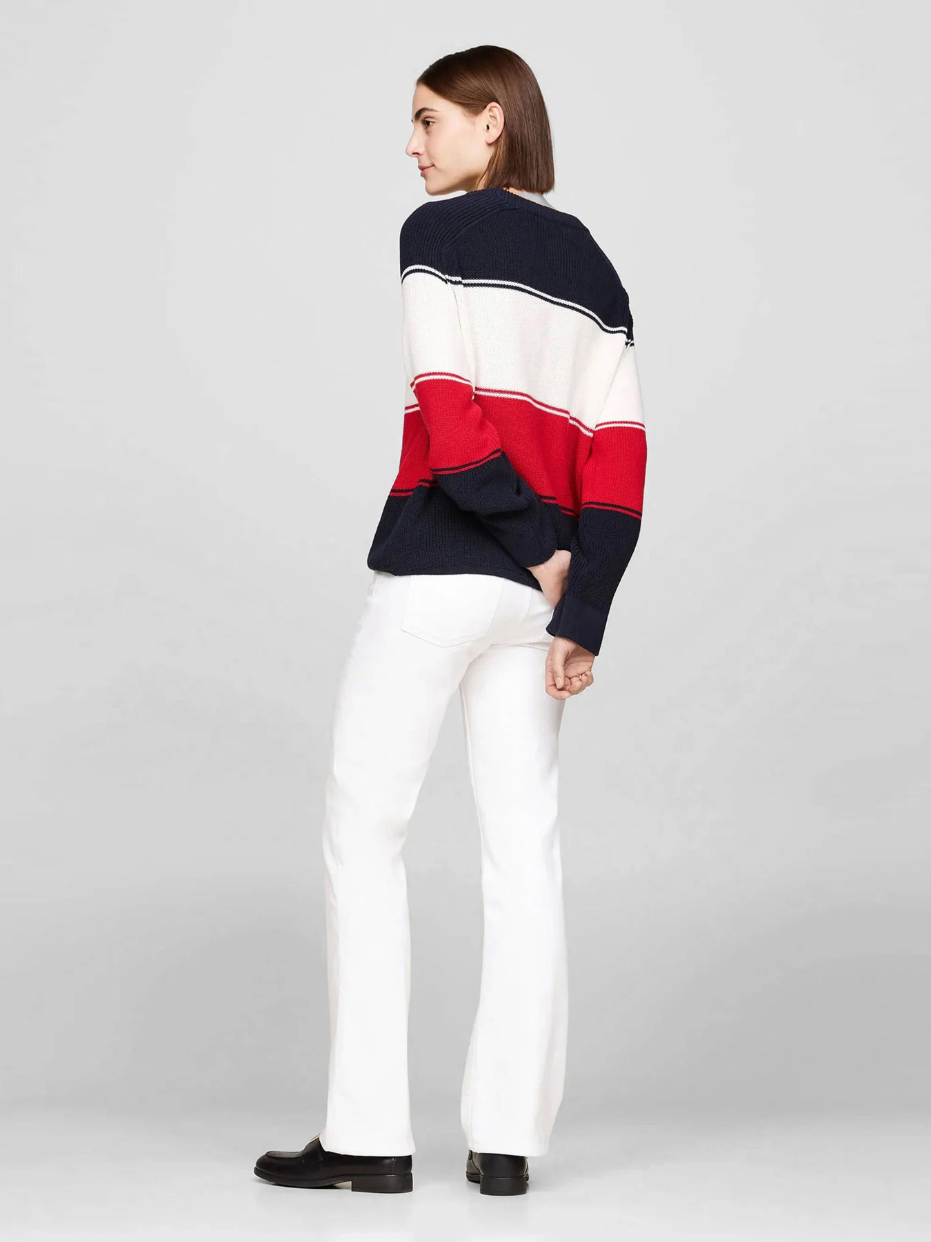Свитры и кардиганы Tommy Hilfiger модель WW0WW40751-03K Свитры и кардиганы Tommy Hilfiger модель WW0WW40751-03K Фото