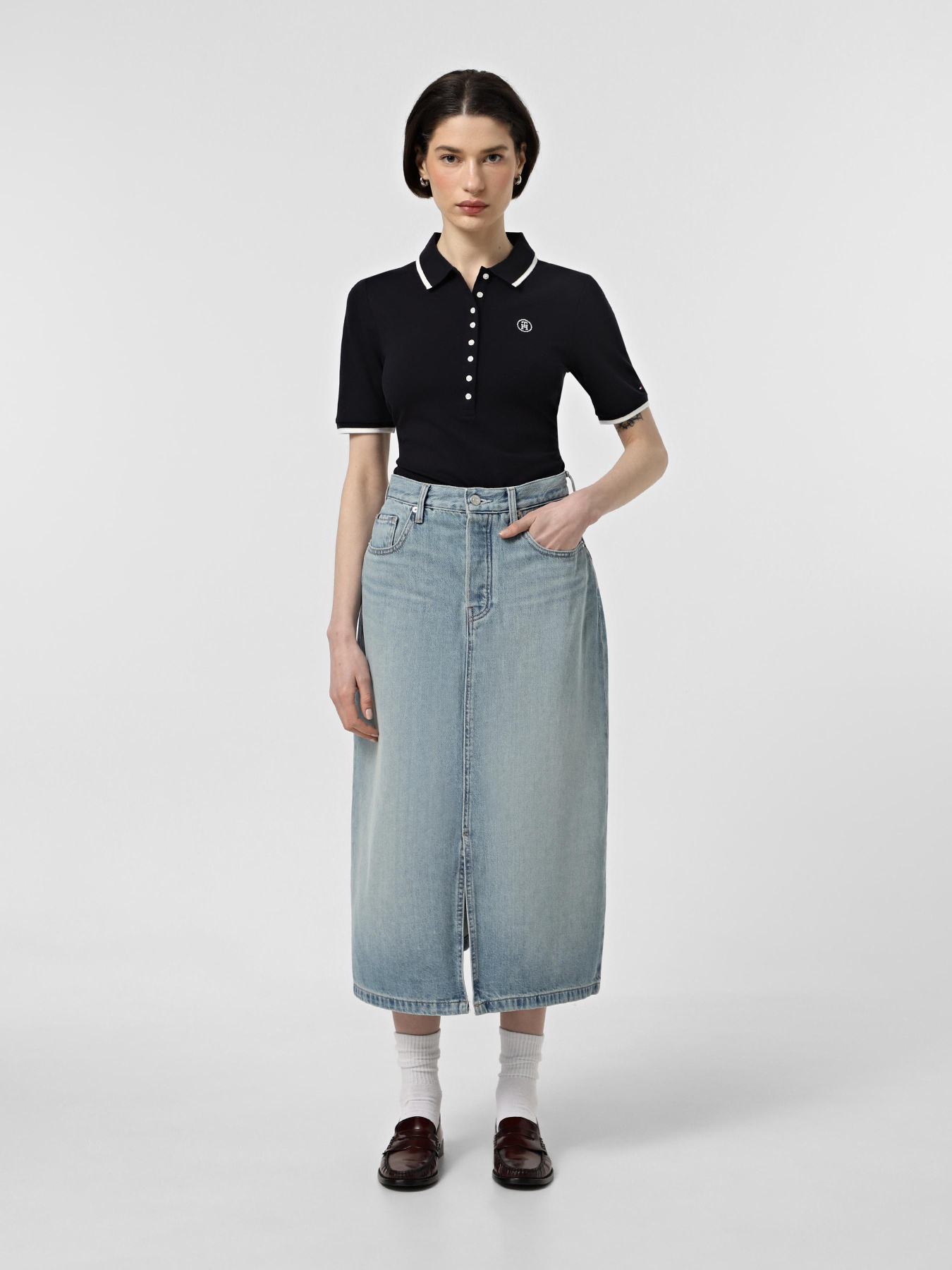 Спідниці Tommy Hilfiger модель WW0WW42882-1AB Спідниці Tommy Hilfiger модель WW0WW42882-1AB Фото