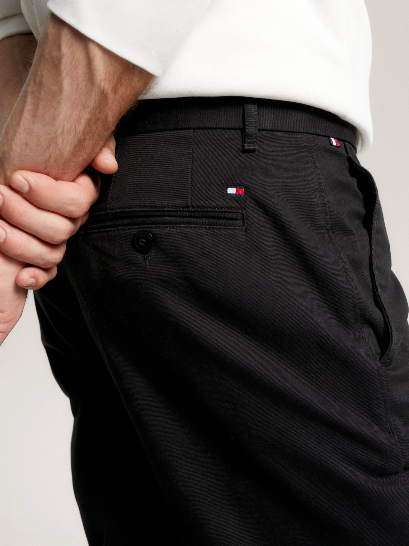 Штани Tommy Hilfiger модель MW0MW25964-BDS Фото