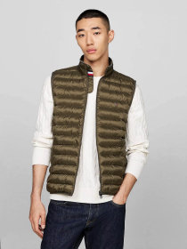 Куртки та дублянки Tommy Hilfiger модель MW0MW18762-RBN Фото