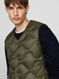 Куртки та дублянки Tommy Hilfiger модель MW0MW36583-RBN Фото