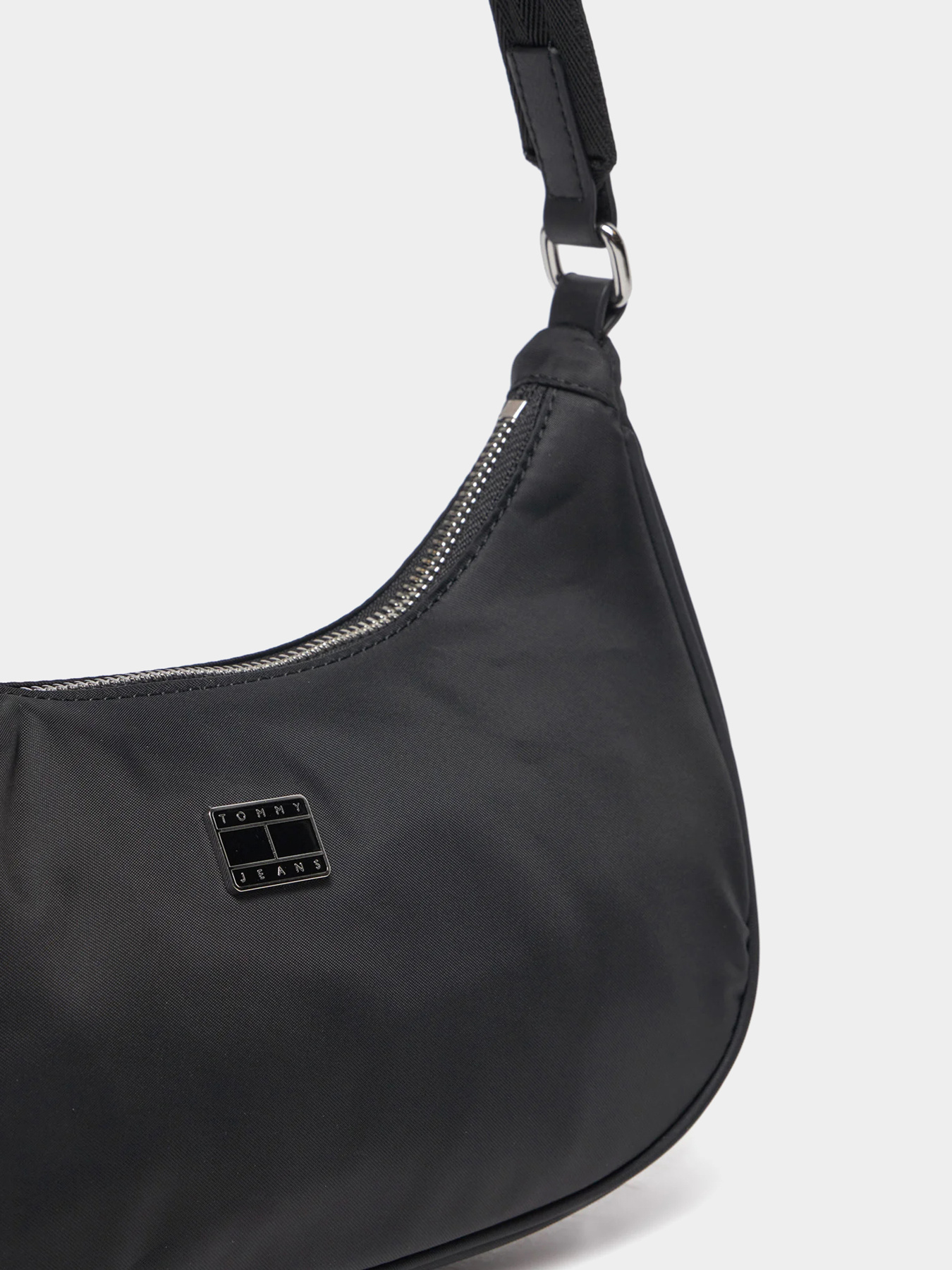 Сумки Tommy Hilfiger модель AW0AW16984-BDS Фото