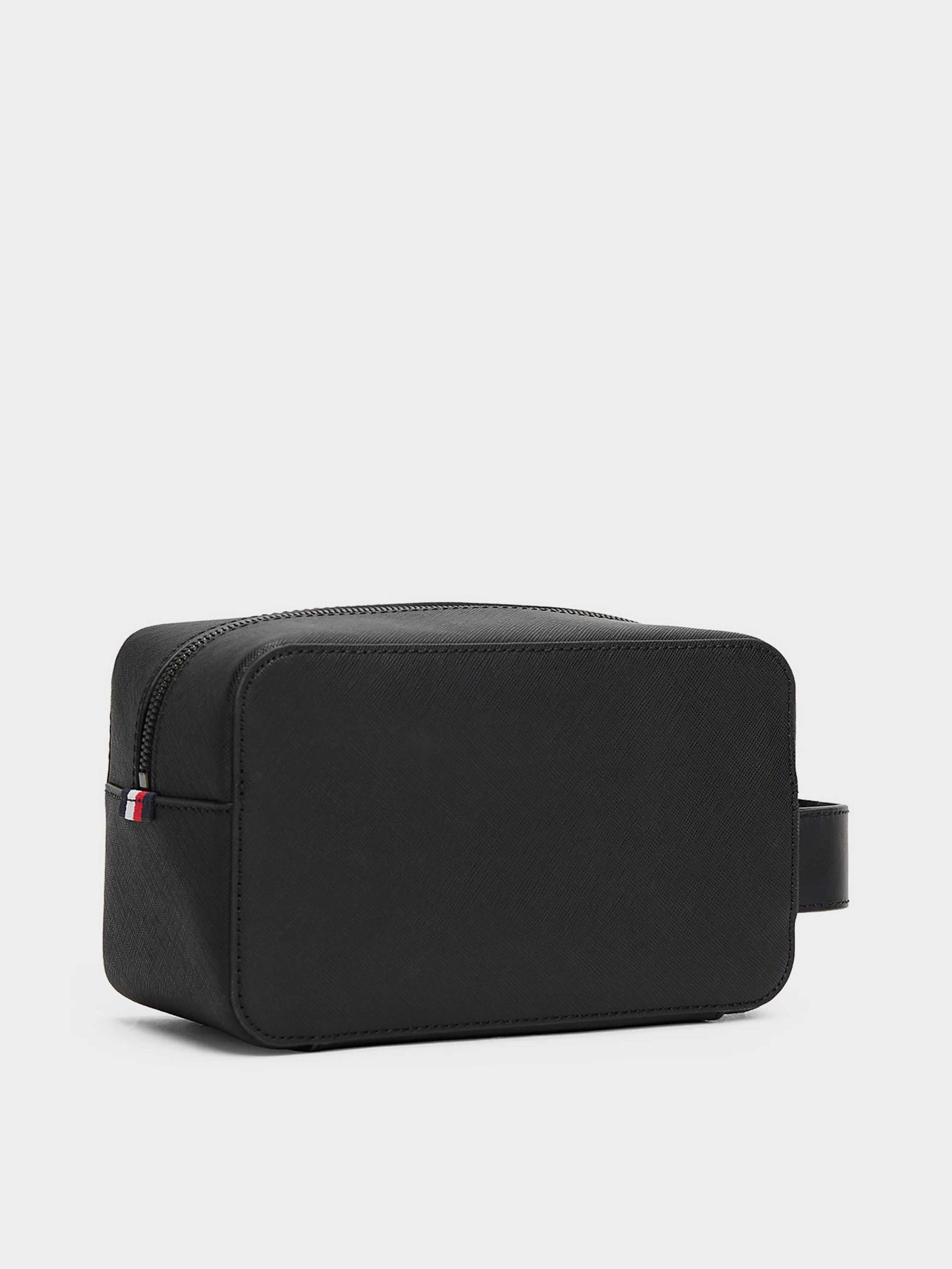 TH BUSINESS WASHBAG Tommy Hilfiger модель AM0AM13264-BDS TH BUSINESS WASHBAG Tommy Hilfiger модель AM0AM13264-BDS Фото