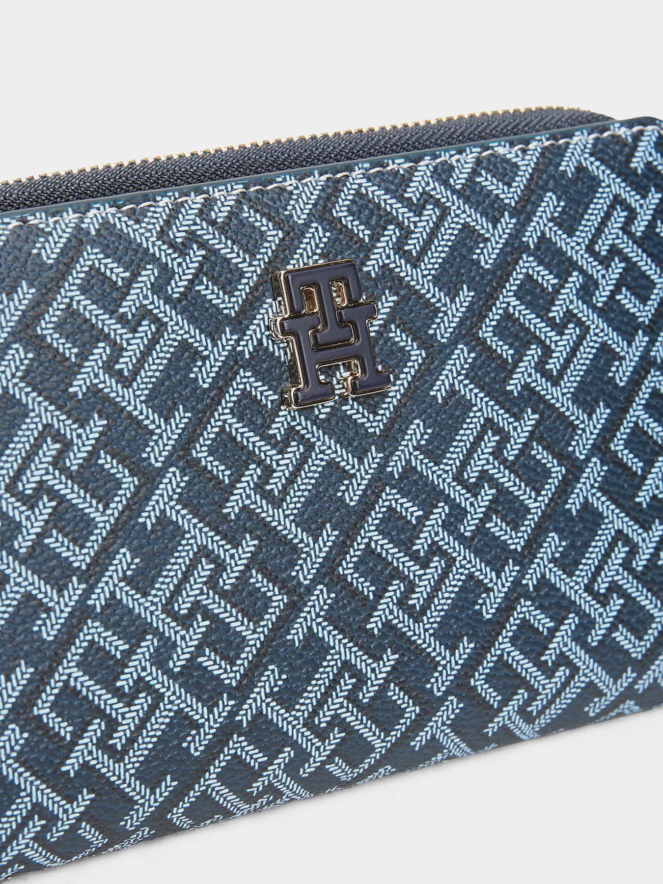 Гаманці Tommy Hilfiger модель AW0AW17417-DW6 Гаманці Tommy Hilfiger модель AW0AW17417-DW6 Фото