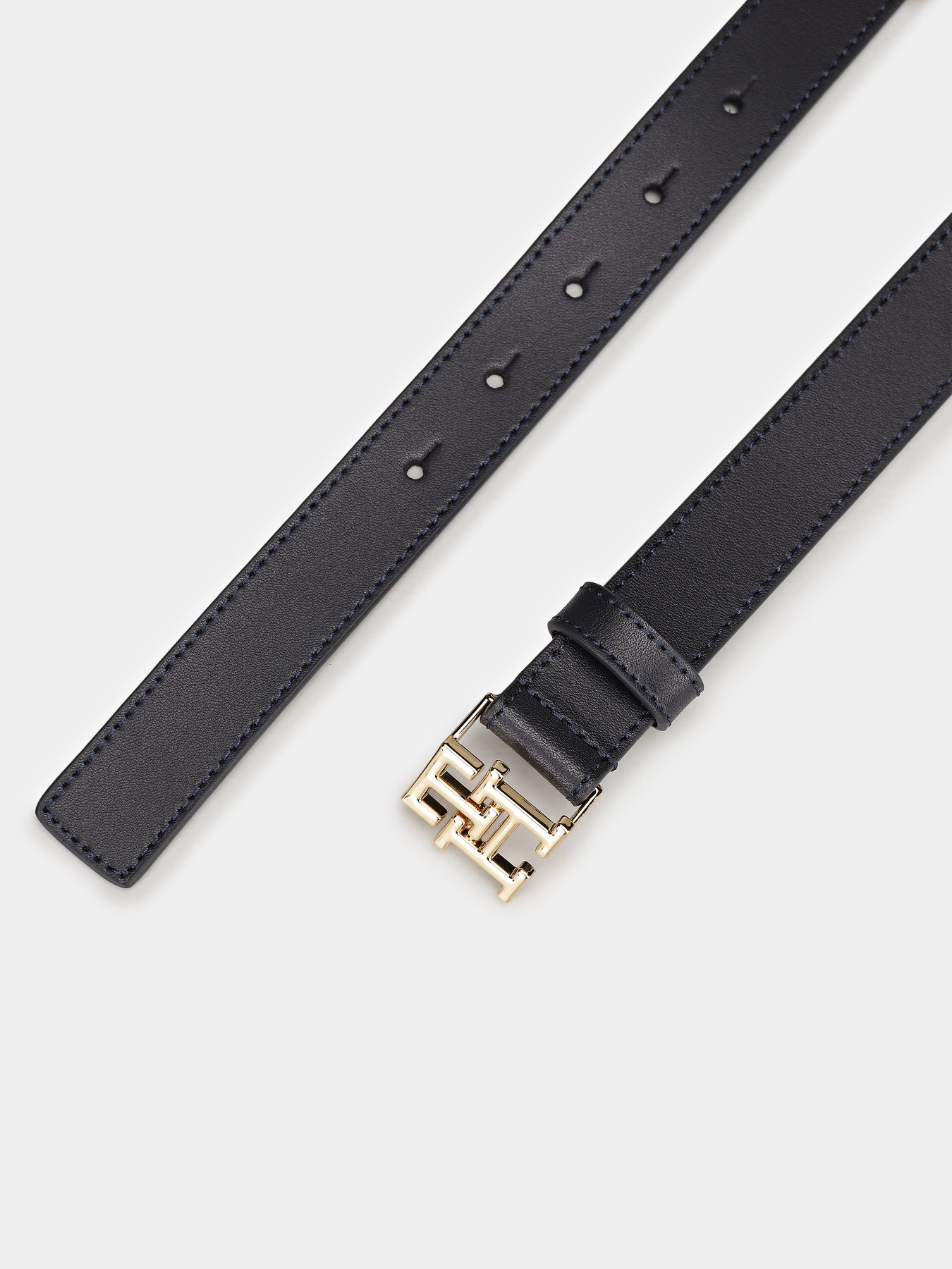 Ремені Tommy Hilfiger модель AW0AW17496-DW6 Ремені Tommy Hilfiger модель AW0AW17496-DW6 Фото