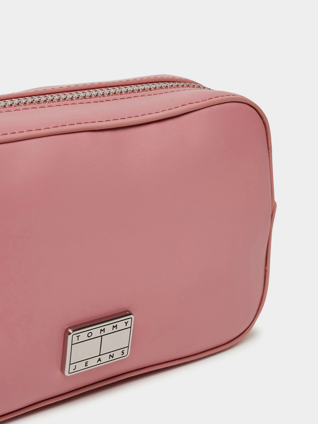 Сумки Tommy Hilfiger модель AW0AW17570-TI0 Сумки Tommy Hilfiger модель AW0AW17570-TI0 Фото