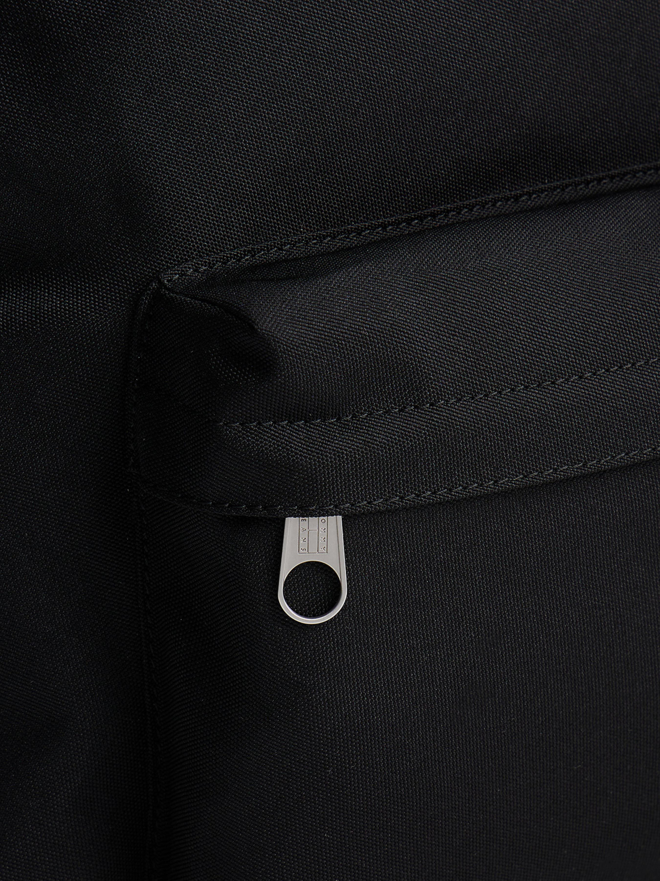 Рюкзаки Tommy Hilfiger TJM ESS DAILY DOME BACKPACK модель AM0AM13726-BDS Фото