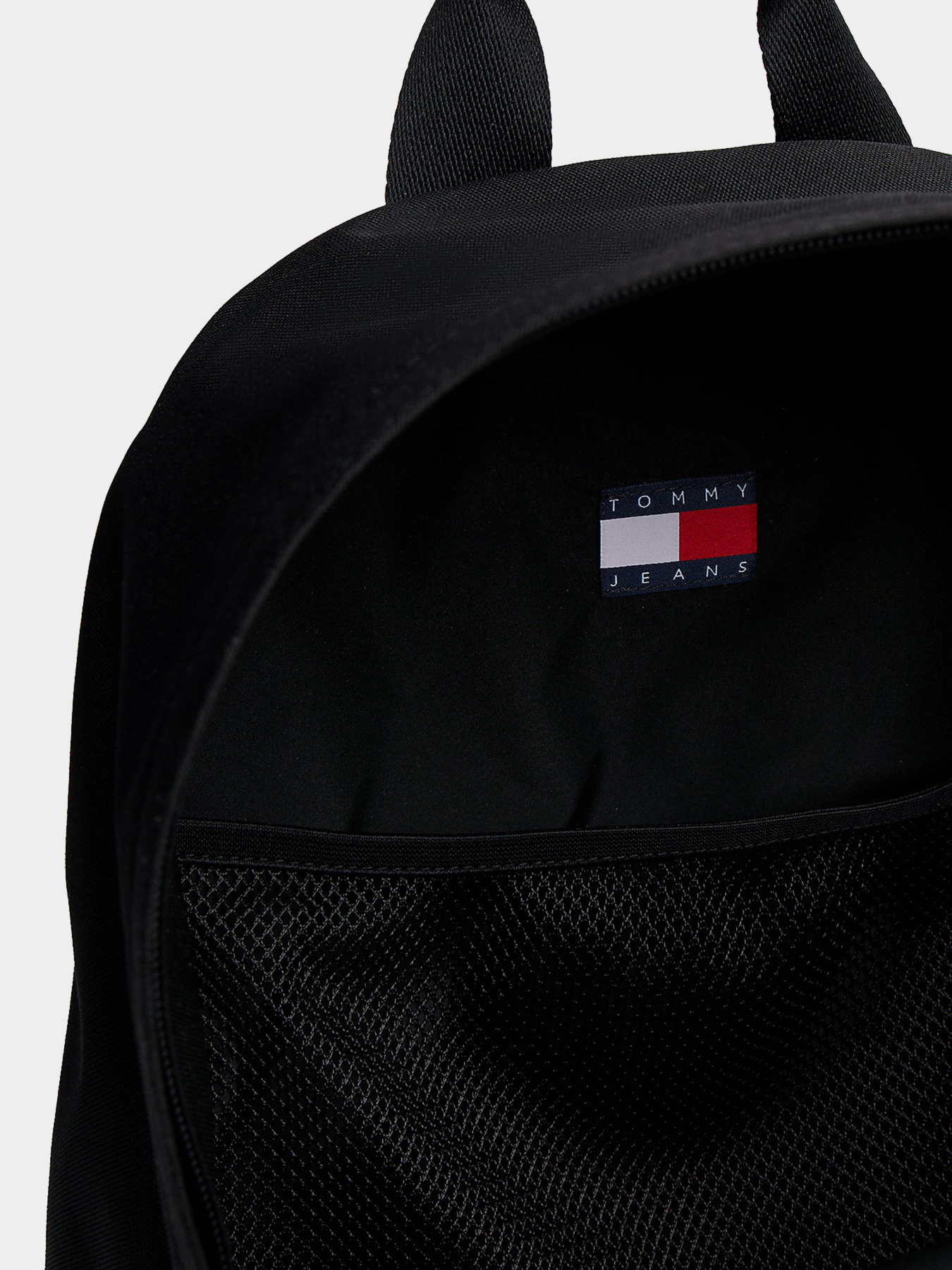 Рюкзаки Tommy Hilfiger TJM ESS DAILY DOME BACKPACK модель AM0AM13726-BDS Фото