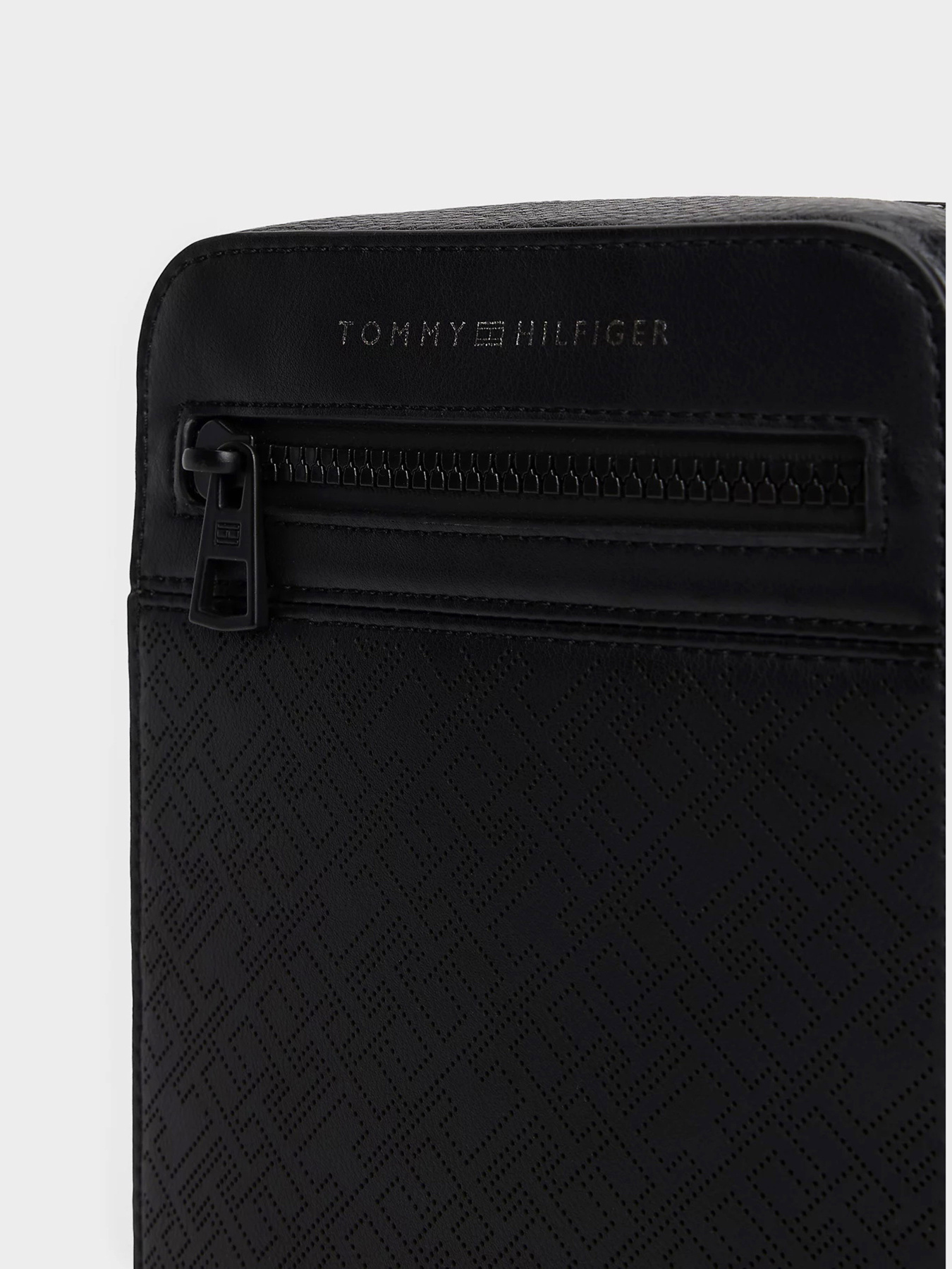 Сумки Tommy Hilfiger модель AM0AM13836-BDS Фото