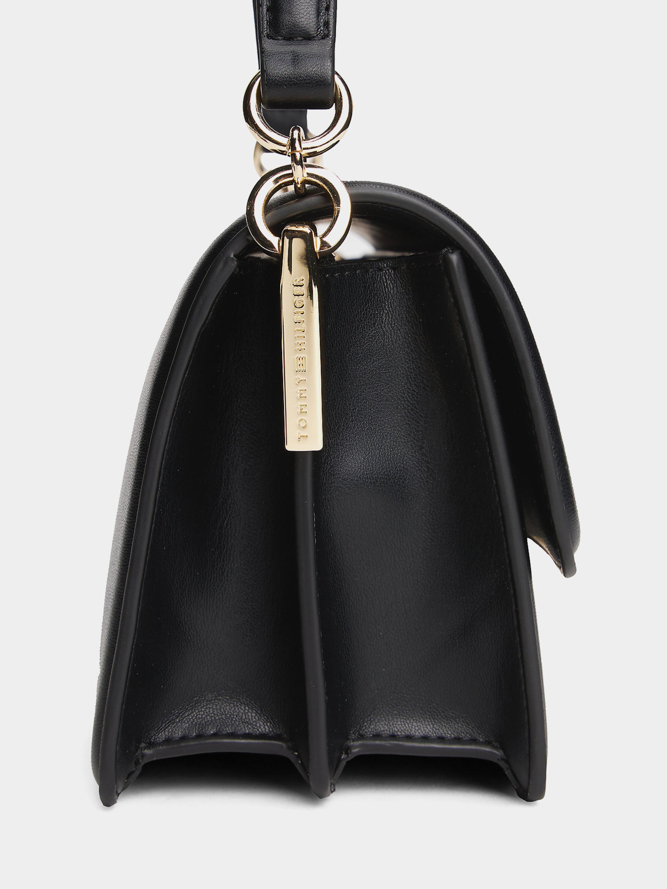 Сумки Tommy Hilfiger TH HERITAGE CONV CROSSOVER модель AW0AW18029-BDS Сумки Tommy Hilfiger TH HERITAGE CONV CROSSOVER модель AW0AW18029-BDS Фото