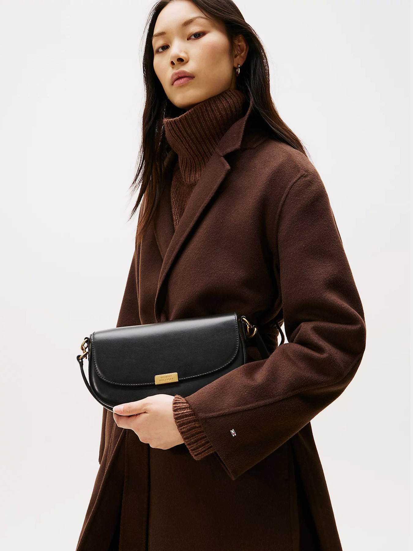 Сумки Tommy Hilfiger модель AW0AW18204-BDS Фото