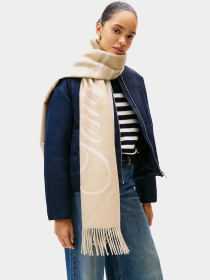 Шарфи та хустки Tommy Hilfiger модель AW0AW17786-RBT Фото