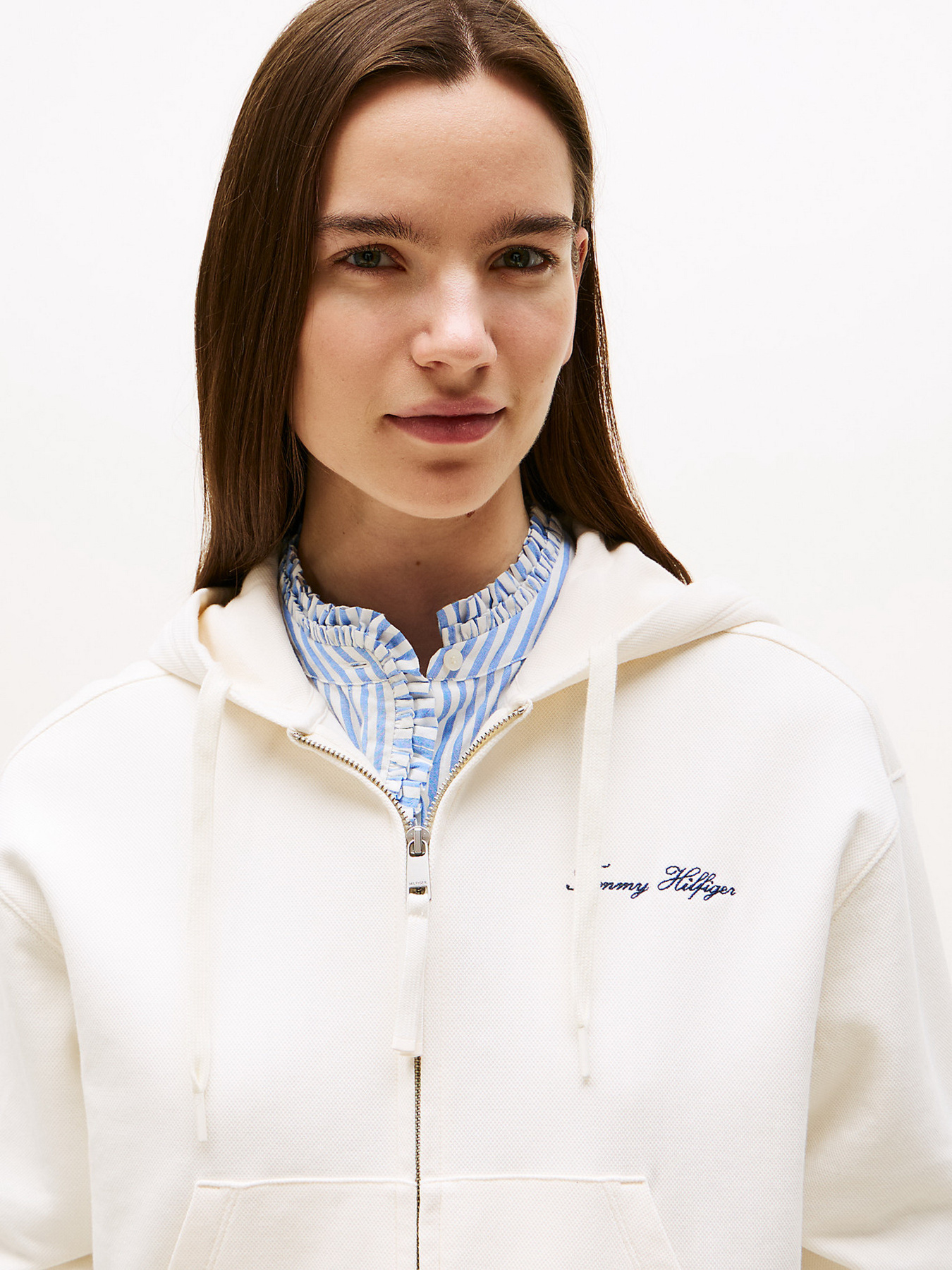 Худі та світшоти Tommy Hilfiger модель WW0WW45742-YA8 Худі та світшоти Tommy Hilfiger модель WW0WW45742-YA8 Фото