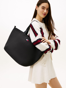 Сумки Tommy Hilfiger TJW ESS DAILY TOTE модель AW0AW17891-BDS Фото