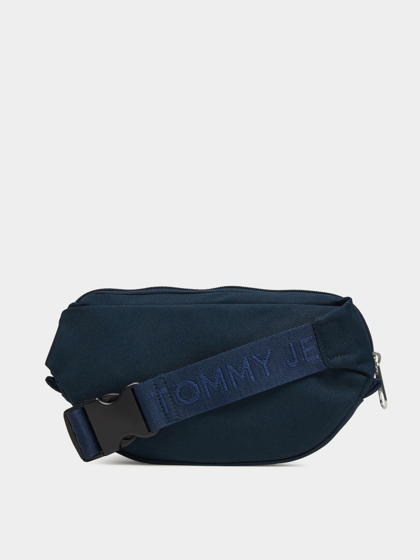 Сумки Tommy Hilfiger TJM ESS DAILY BUMBAG модель AM0AM13701-C1G Сумки Tommy Hilfiger TJM ESS DAILY BUMBAG модель AM0AM13701-C1G Фото