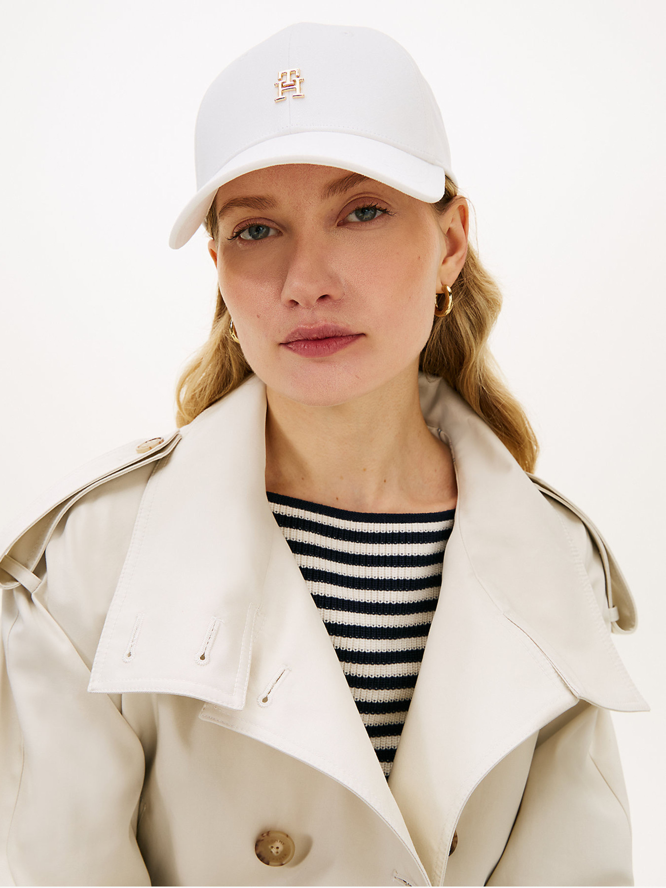 Шапки та кепки Tommy Hilfiger TH ELEVATED CHIC CAP модель AW0AW17631-YBL Фото