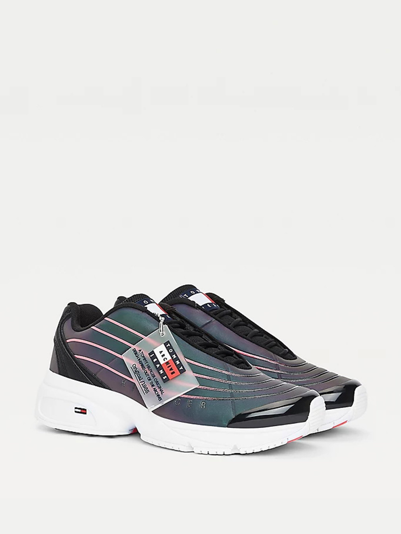Кросівки Tommy Hilfiger REFLECTIVE HERITAGE модель EN0EN01500-0K8 Кросівки Tommy Hilfiger REFLECTIVE HERITAGE модель EN0EN01500-0K8 Фото