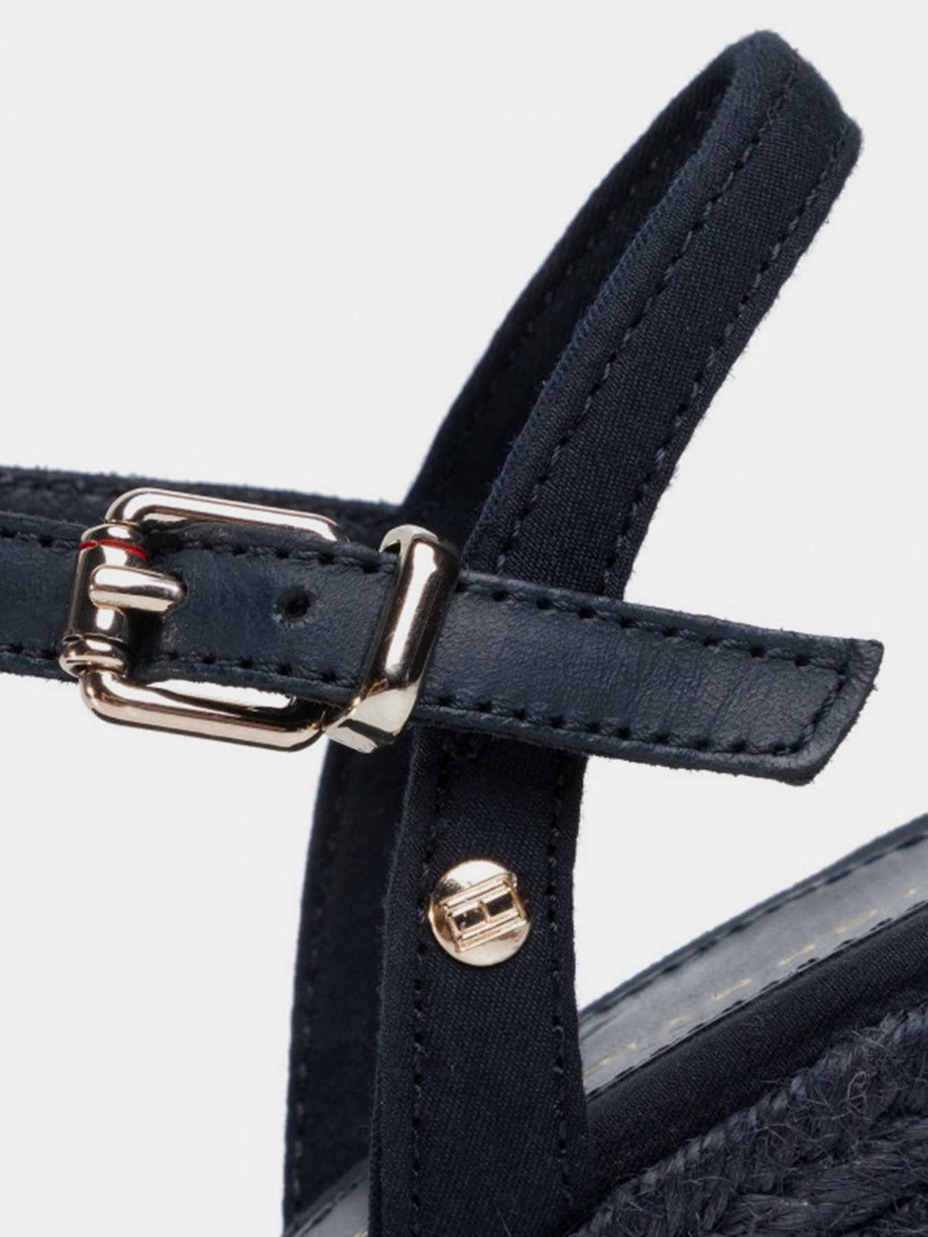 Босоніжки Tommy Hilfiger модель FW0FW04786-DW5 Босоніжки Tommy Hilfiger модель FW0FW04786-DW5 Фото
