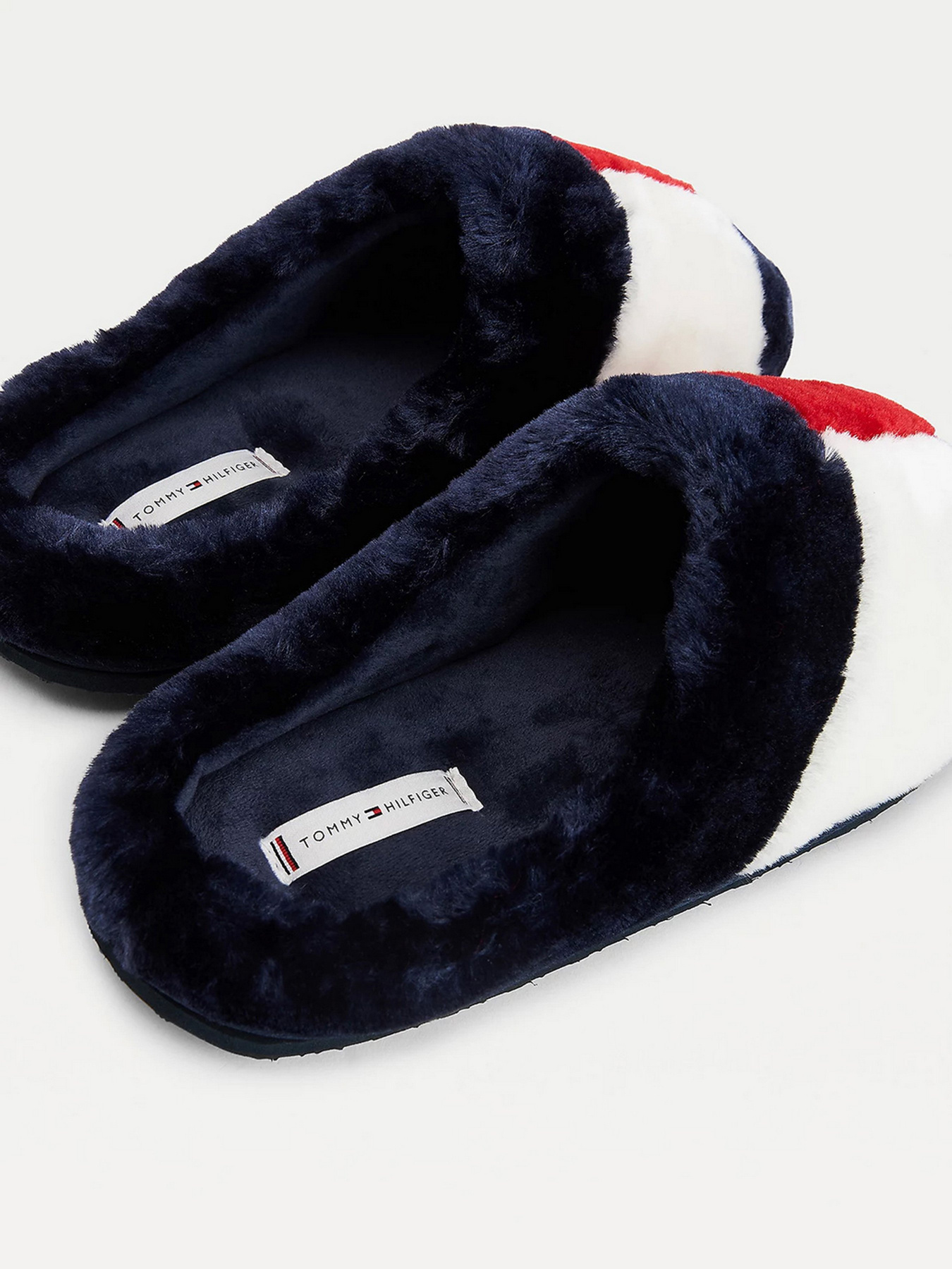 Капці Tommy Hilfiger модель FW0FW05148-0K4 Капці Tommy Hilfiger модель FW0FW05148-0K4 Фото